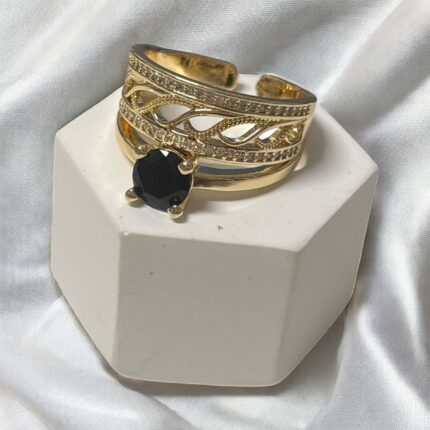 Pierścionek regulowany złoty stal chirurgiczna podwójny ażurowa obrączka i czarnym kryształkiem